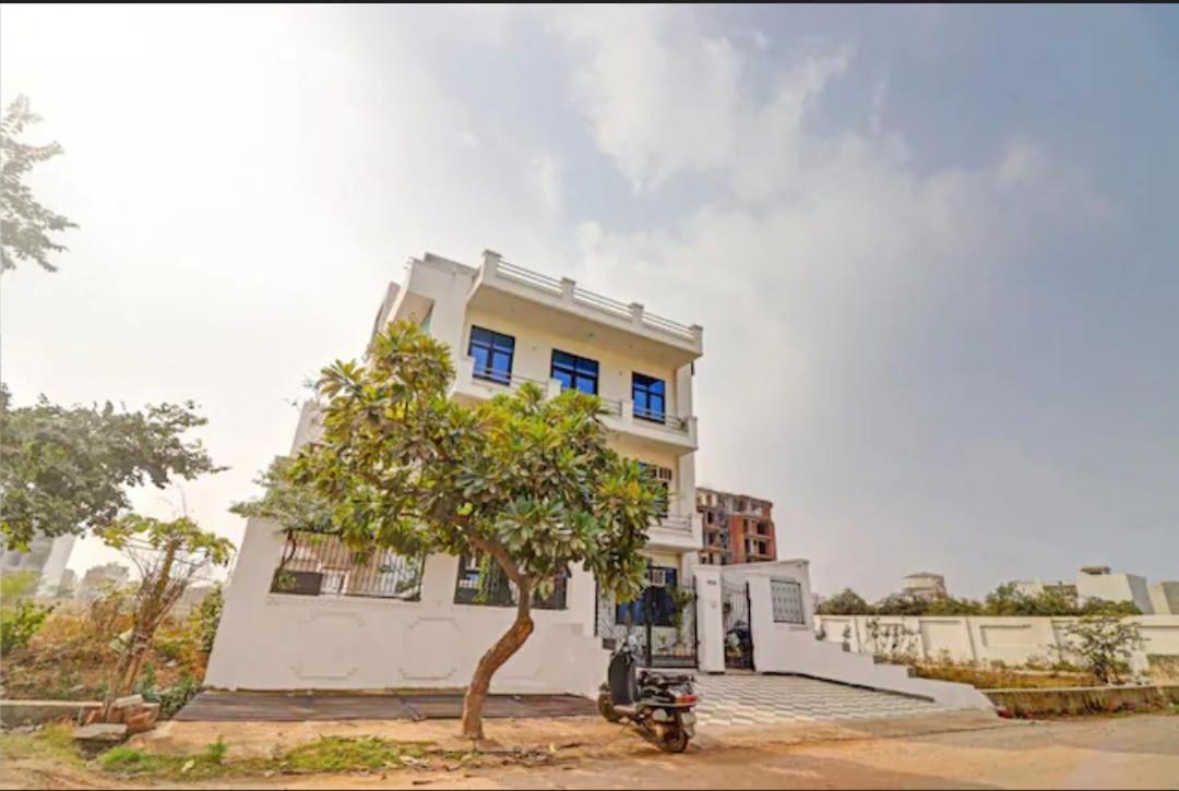 Hotel Olive Tree Agra  Exterior photo