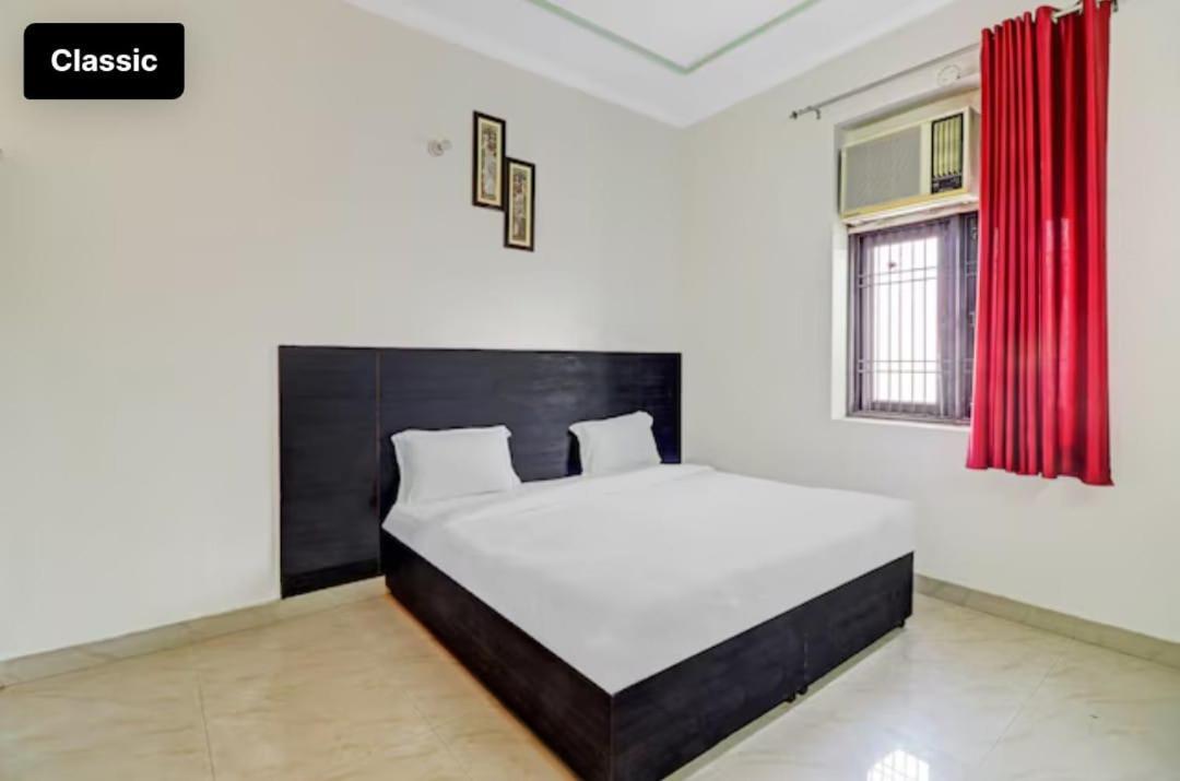 Hotel Olive Tree Agra  Exterior photo